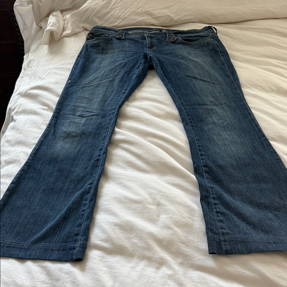 Burberry Classic Blue Denim flare Jeans